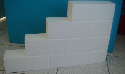 Polystyrene wall